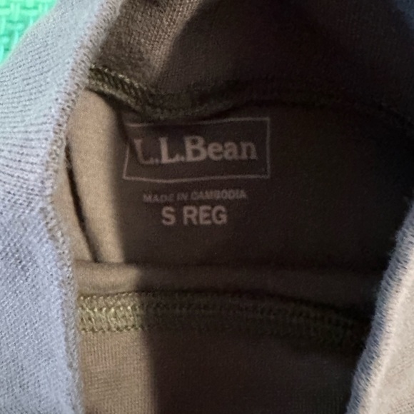 LL Bean mock neck long sleeve hunter green size S - Picture 2 of 3